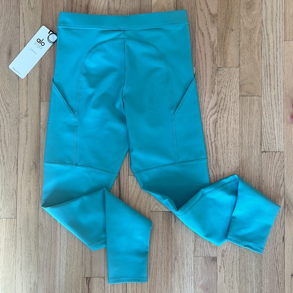 ALO YOGA NWT High-Waist 4 Pocket Utility Legging size M OCEAN TEAL - Picture 8 of 10
